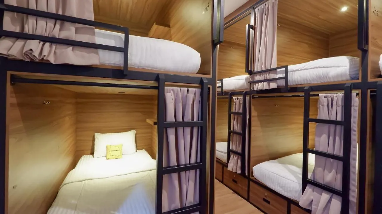 Fello B&B Hostel Legian  0*, Legian (Bali) Indonesia